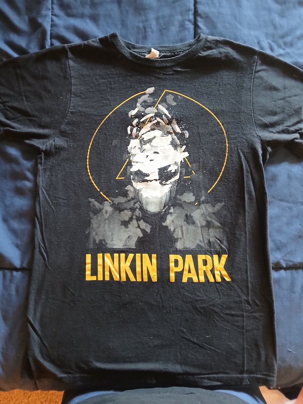 LINKIN PARK MENS SMALL TSHIRT